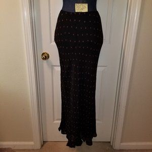 #917 NWOT Lapis Los Angeles Black w Red  Skirt S